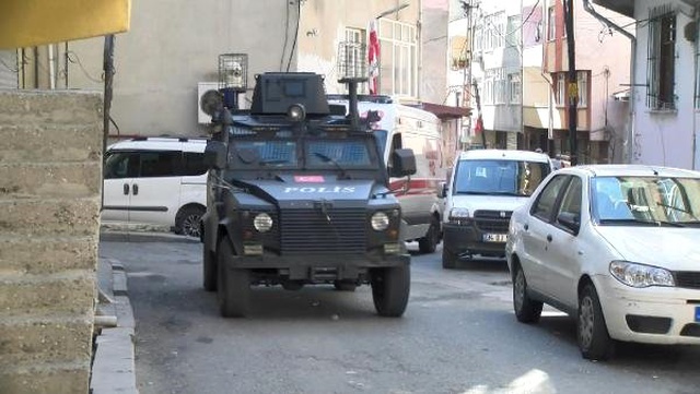 Karısı Tarafından Bıçaklanan Koca, Yaralı Halde Sırra Kadem Bastı