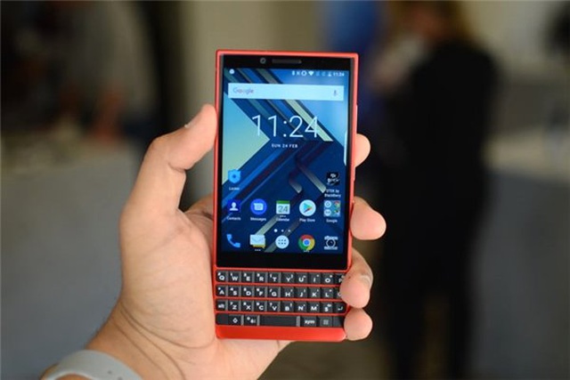 Fiziksel Tuşlu Akıllı Telefon Blackberry Key2 Red Edition, Satışa Sunuldu