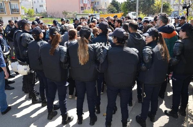 HDP'li Vekil İle Emniyet Amiri Karşı Karşıya Geldi: Bu Ülkede Kanun Var