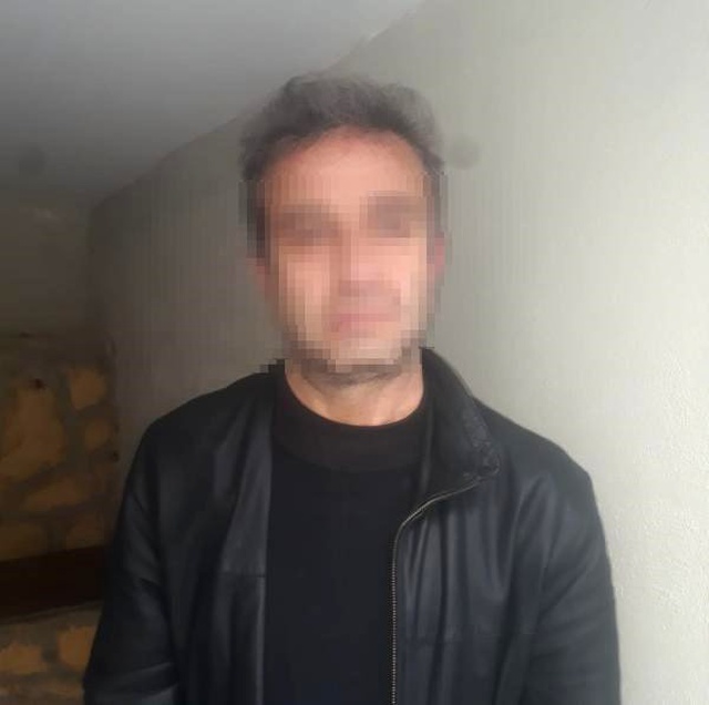 Genç Kadın, Evine Gittiği Kadın ve Arkadaşı Tarafından Dövülerek Gasp Edildi