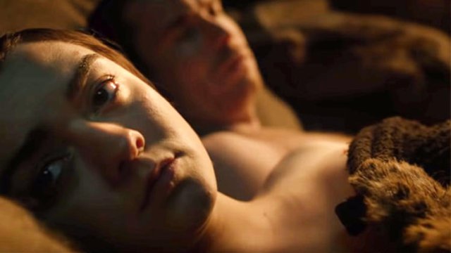 Game Of Thrones'ta Arya Stark'ın Bekaretini Kaybetme Sahnesi Tepki Çekti