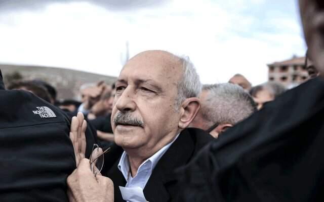 Kemal Kılıçdaroğlu'na Yumruk Atan Saldırgan, Adli Kontrol Şartı ile Serbest Bırakıldı