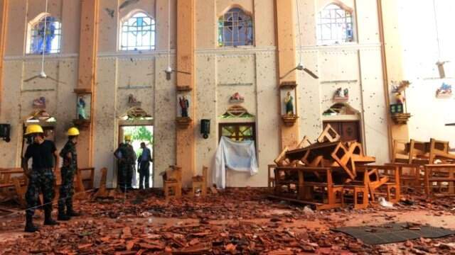 Sri Lanka'daki Saldırılarda Hayatını Kaybedenlerin Sayısı 310'a Yükseldi Sri Lanka'daki Saldırılarda Hayatını Kaybedenlerin Sayısı 310'a Yükseldi