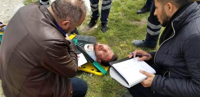 Aile, Kızlarından Ayrılmayan Genci Dövüp Boş Araziye Attı