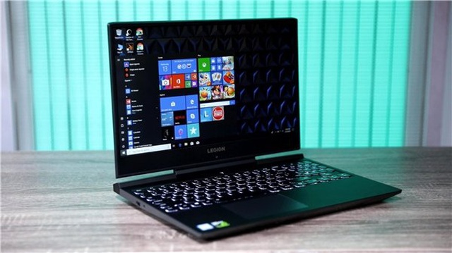 Lenovo, 9. Nesil Intel İşlemcili Dizüstü Oyuncu Bilgisayarlarını Duyurdu