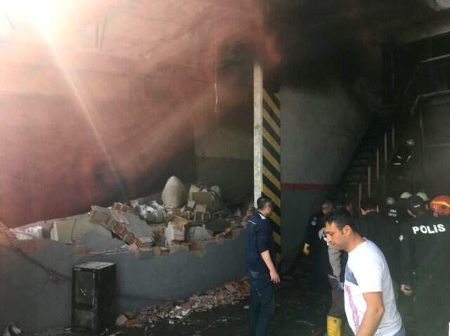 Son Dakika! Bursa'da Sanayi Sitesinde Patlama: 3'ü Ağır 5 İşçi Yaralı Bursa'da Sanayi Sitesindeki Fabrikada Patlama: 2 Ölü, 3 Yaralı