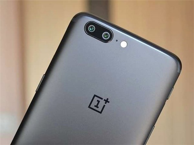 Oneplus 5 ve 5t, Nisan 2019 Güncellemesini Almaya Başladı