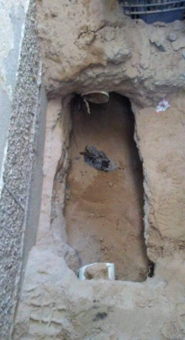 Eski Eşini Takip Etmek İçin Kazdığı Tünelde Mahsur Kaldı Eski Eşini Takip Etmek İçin Evinin Altına Kazdığı Tünelde Mahsur Kaldı!