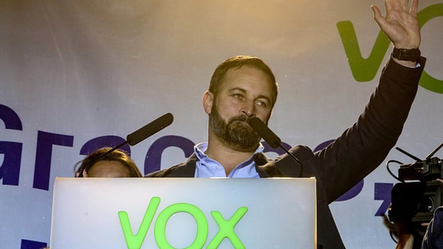 İspanya'da Seçimin Galibi Sosyalist Parti