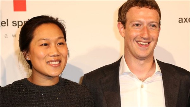 Mark Zuckerberg, Eşinin Rahat Uyuması İçin 'Uyku Kutusu' Yaptı