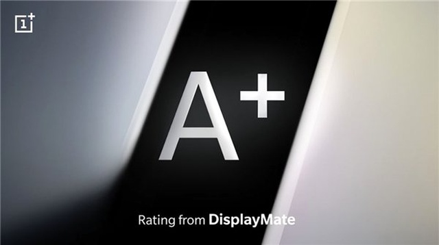 Oneplus 7 Pro'nun <a class='keyword-sd' href='/samsung/' title='Samsung'>Samsung</a> ve <a class='keyword-sd' href='/apple/' title='Apple'>Apple</a>'a Taş Çıkaran Displaymate Puanı Açıklandı