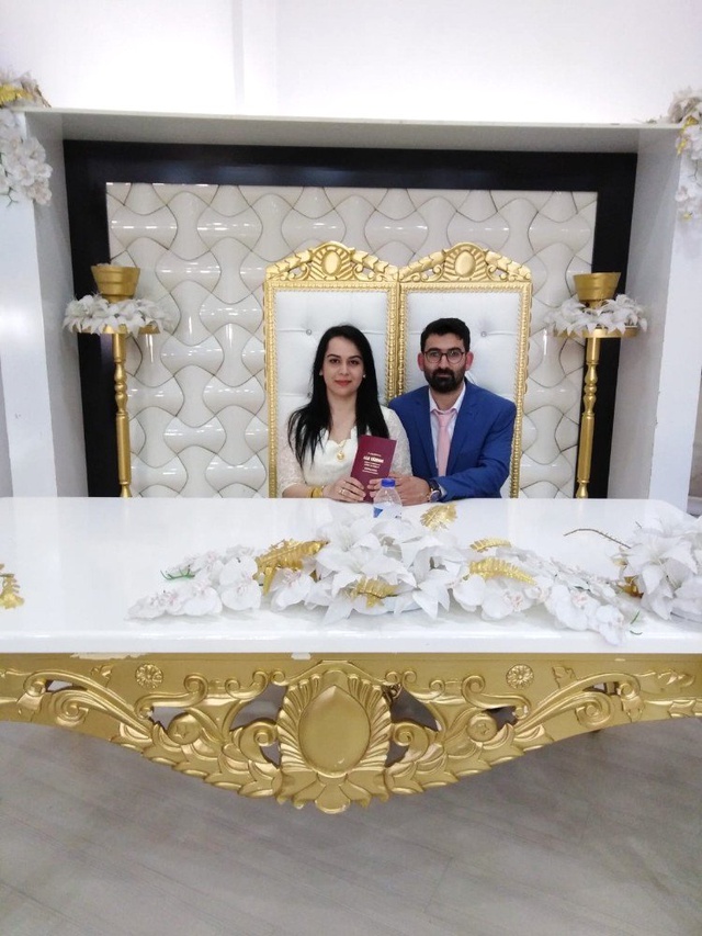 Talihsiz Damat, Yanlışlıkla Kayınpederiyle Evlendi
