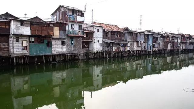 Endonezya'nın Hızla Suya Batan Başkenti Taşınıyor