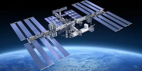 Nasa, Uluslararası Uzay İstasyonu'nda Enerji Problemi Olduğunu Açıkladı