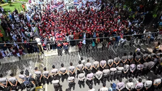 Fotoğraflarla: Dünyada 1 Mayıs Kutlamaları