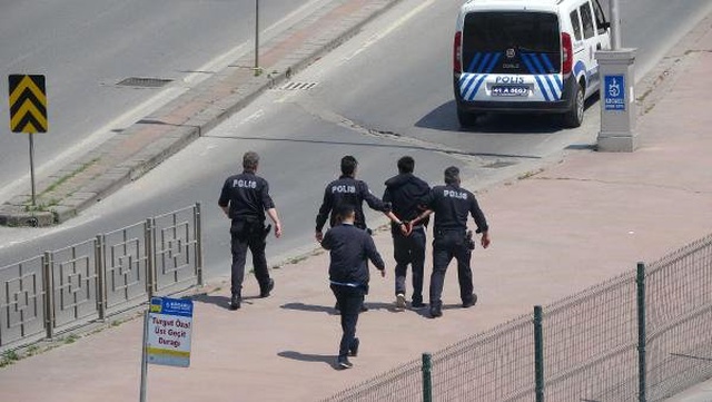 4 Gün Arayla Aynı Yerde, Farklı Sebeplerden İntihara Kalkıştı