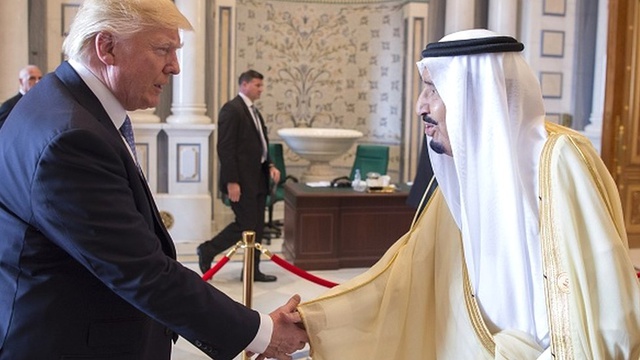 ABD Senatosu'ndan Yemen'deki Savaşta Riyad'a Verilen Desteğe Devam Kararı