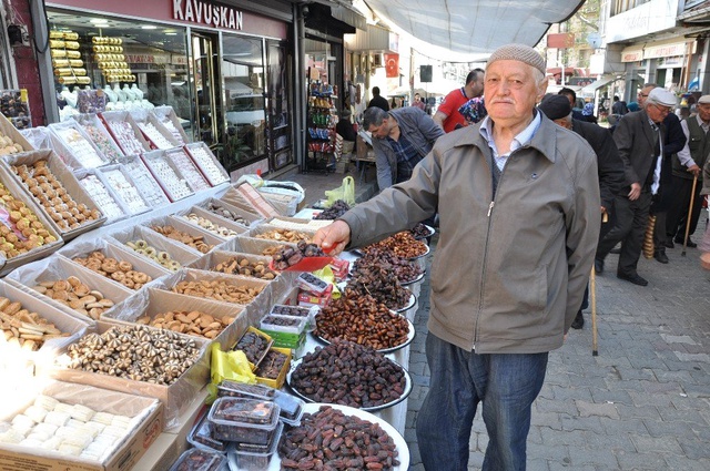 Ramazan Öncesi Hurma Fiyatları Yüzde 100 Arttı