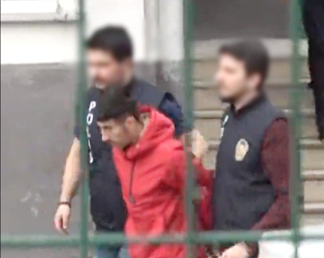 Zihinsel Engelli Kızı Kandırarak Fuhşa Zorlayan Çete Canlı Yayında Çökertildi!
