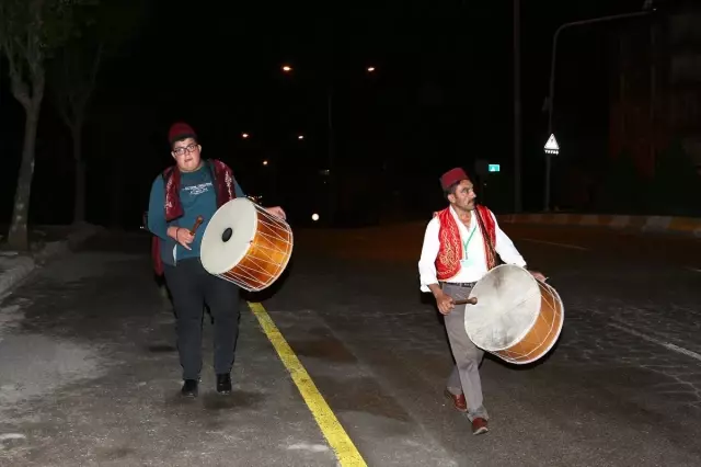 Çorumlular, Mehter Marşı ile Sahura Kalktı