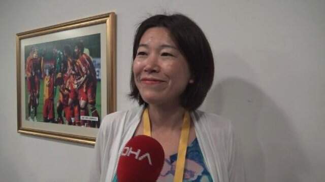 Derbide İstiklal Marşı'nı Okuyan Japon Gazeteci: 18 Senedir <a class='keyword-sd' href='/turkiye/' title='Türkiye'>Türkiye</a>'deyim, Söyleye Söyleye Öğrendim