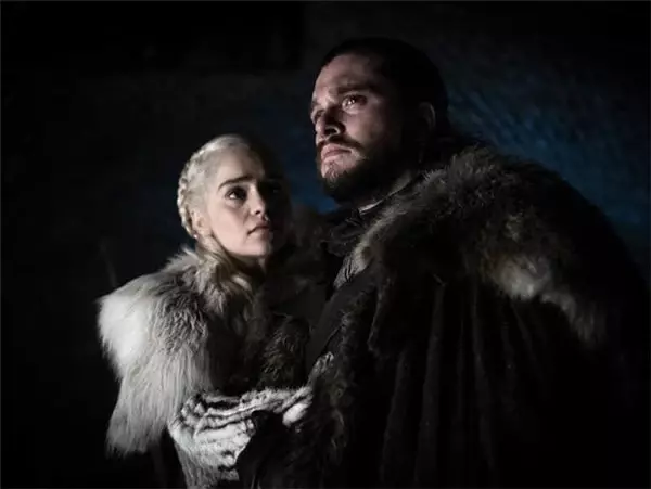 Game Of Thrones İçin Spoilerdan Geçilmeyen Çılgın Daenerys Teorisi