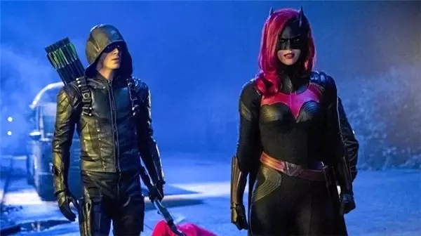 Batwoman Dizisinden Kısa Tanıtım Fragmanı Geldi