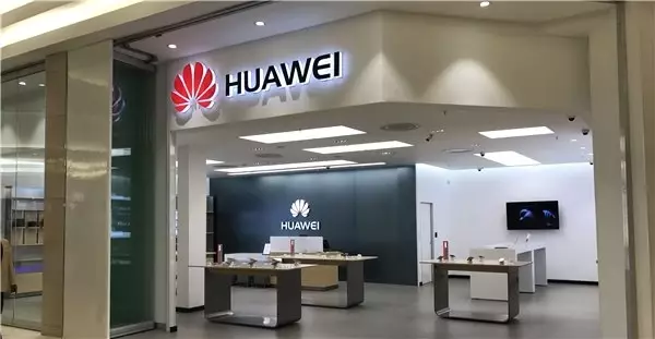 Huawei Akıllı Telefon Pazarını Domine Etmeye Devam Ediyor