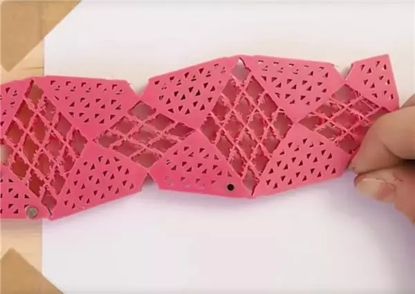 Görünmezliğin Formülü Olan Metamateryaller Nasıl Çalışıyor?