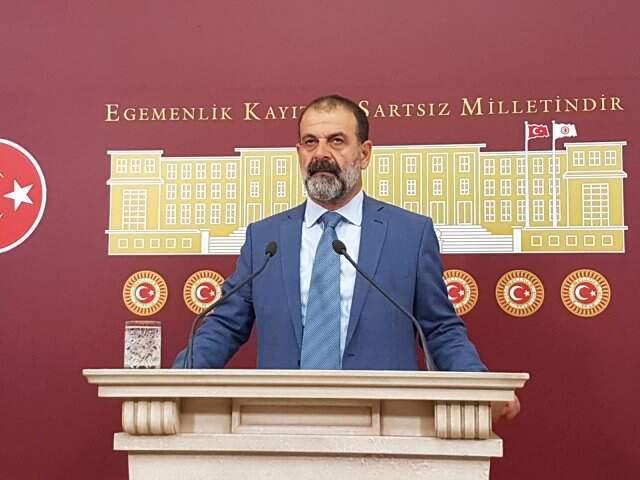 Meclis'te Ramazan Tartışması: Burası Laik Türkiye, Ben Müslüman Değilim