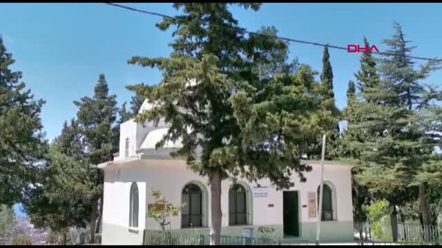 Bursa İznik Cami Yanında Sigara İçen Kadına, İmamdan Tepki