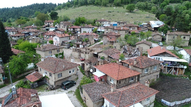 Yanlış Tespit Yüzünden Bir Köy Tescillendi! Çivi Bile Çakamıyorlar
