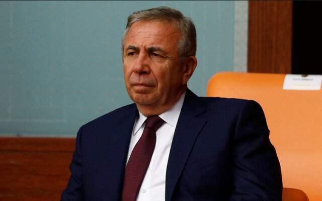 Mansur Yavaş'tan Meclis Üyelerine: Ben Yetkimi Gasp Ettirmem Size Mansur Yavaş'tan AK Partili Meclis Üyelerine: Ben Yetkimi Gasp Ettirmem Size