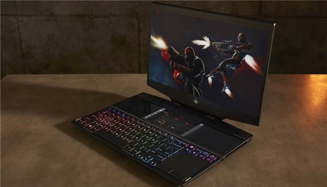 Dünyanın İlk Çift Ekranlı Dizüstü Bilgisayarı: Karşınızda Hp Omen X 2s