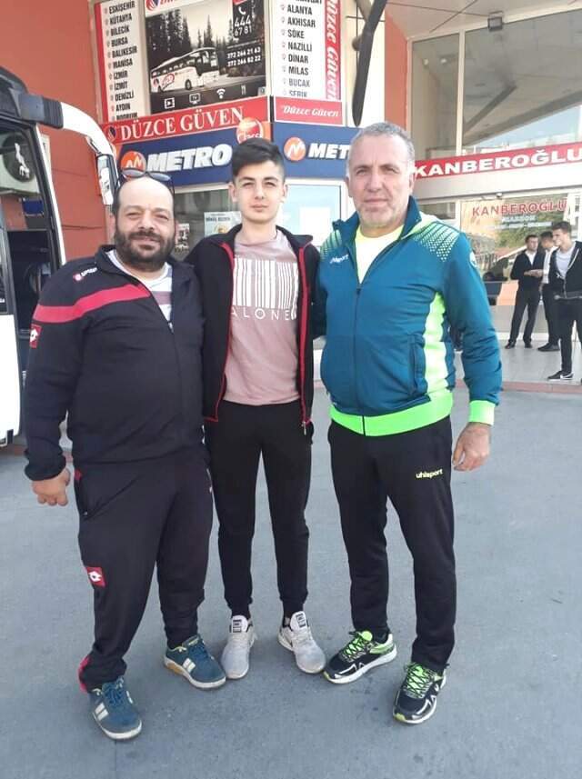 Galatasaray, 15 Yaşındaki Genç Rıdvan'a Talip Oldu Galatasaray, 15 Yaşındaki Rıdvan Kızıltoprak'a Talip Oldu