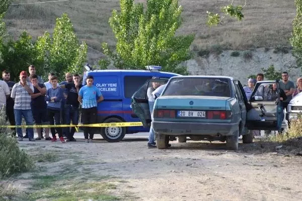 İş Görüşmesine Giden Tekstilci Kayboldu, Otomobili Terk Edilmiş Halde Bulundu