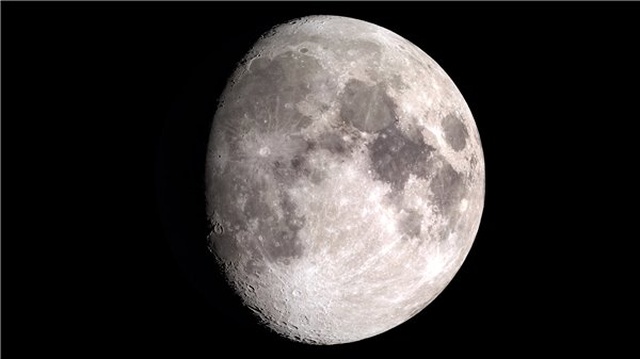 Nasa'dan Açıklama: Ay Sürekli Küçülüyor ve Bu da Ay Depremlerine Neden Oluyor
