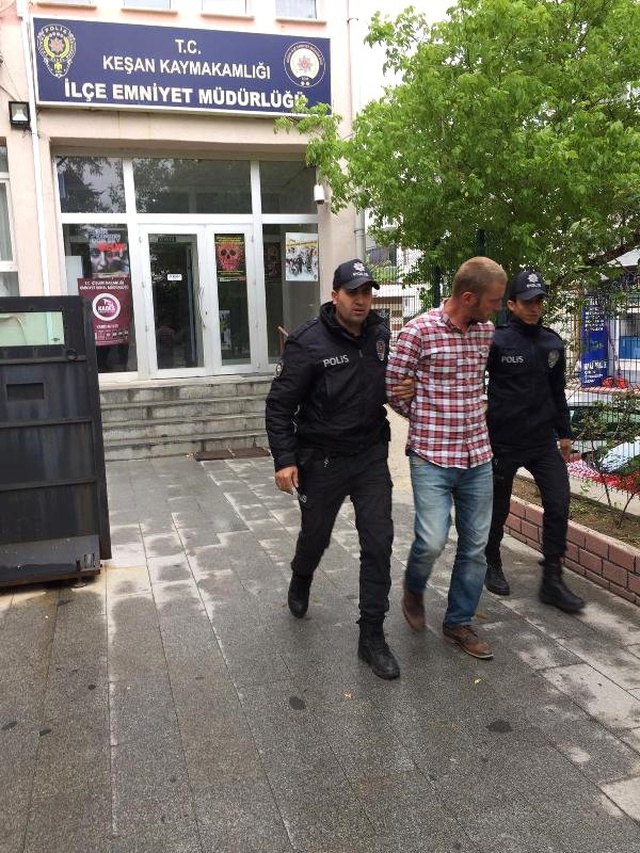 2 Günde 3 Araç Çalan Hırsız, Polise Yakalanınca ''Uyum Sorunum Var'' Dedi