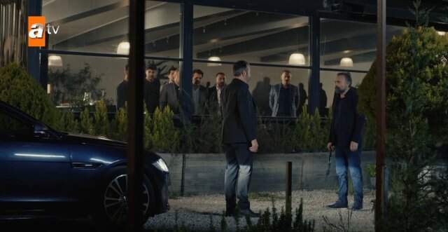 Eşkıya Dünyaya Hükümdar Olmaz 137. Son Bölüm İzle: Akif'in Sonu!