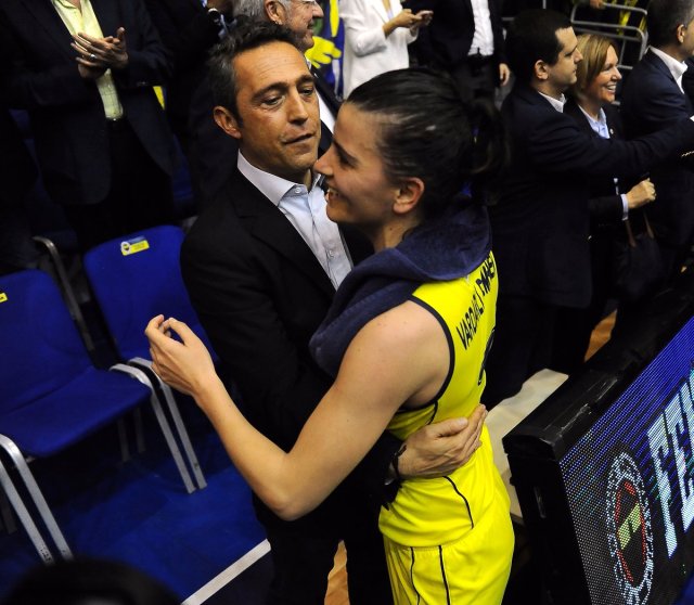 Fenerbahçe, Kadınlar Basketbol Süper Ligi'nde Şampiyon Oldu!