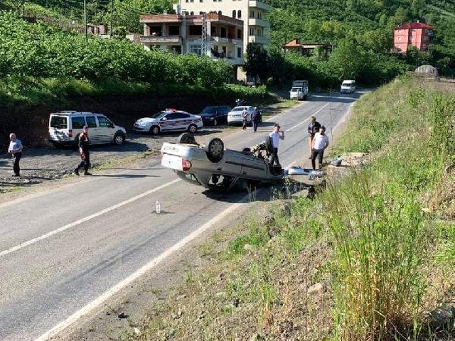 Yürek Dayanmaz! Kazadan Sonra 1 Yaşındaki Kızına Son Kez Sımsıkı Sarıldı