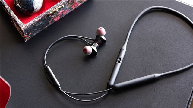Oneplus'ın Yeni Kablosuz Kulaklıkları Bullets Wireless 2 Tanıtıldı: İşte Fiyatı ve Özellikleri