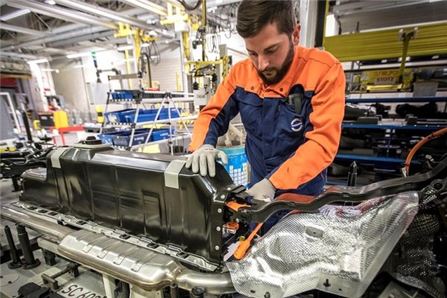Volvo, Catl ve <a class='keyword-sd' href='/lg/' title='Lg'>Lg</a> Chem ile Elektrikli Araç Pilleri İçin Uzun Vadeli Anlaşmalar İmzaladı