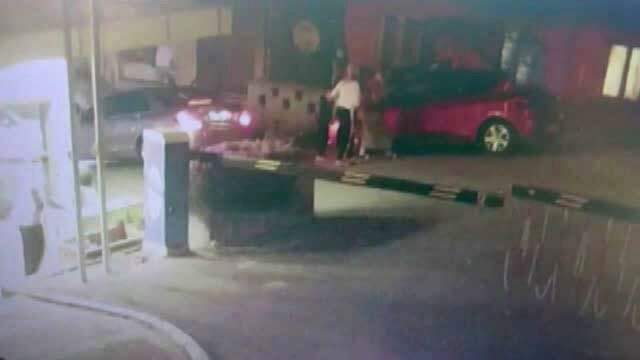 Kucağında Bebeğini Taşıyan Karısını Kurşun Yağmuruna Tuttu