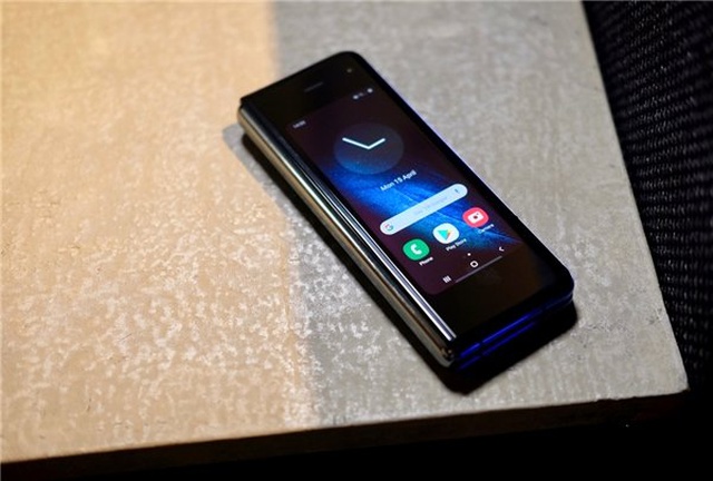 Samsung'un Galaxy Fold'un Bozulmasını Engellemek İçin Yaptığı İki Büyük Değişiklik