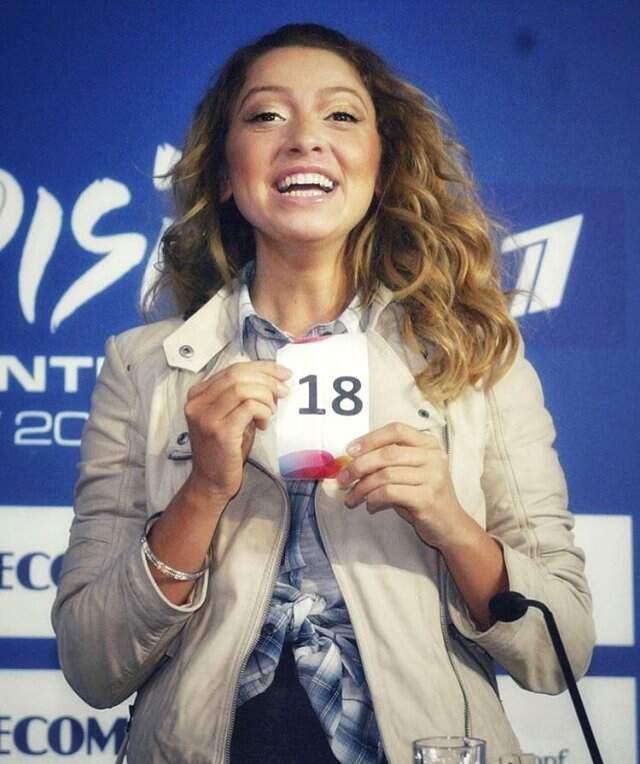 Hadise 10 Yıl Önceki Eurovision Fotoğraflarını İlk Kez Paylaştı