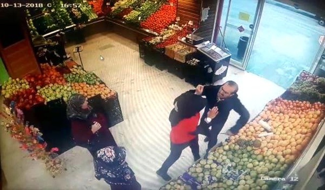 Marketin Ortasında Platonik Aşkını Defalarca Bıçaklayan Saldırganın İfadesi, Pes Dedirtti