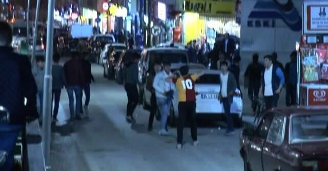 Erzurum'da Şampiyonluğu Kutlayan Bir Galatasaraylıya 20 Kişi Saldırdı!