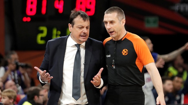 Anadolu Efes Basketbol Takımı, Avrupa Şampiyonasında İkinci Oldu