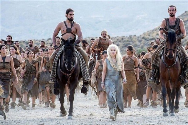 Game Of Thrones'ta 'Bari Birini Cevaplasaydınız' Dedirten, Cevapsız Kalmış 14 Soru
